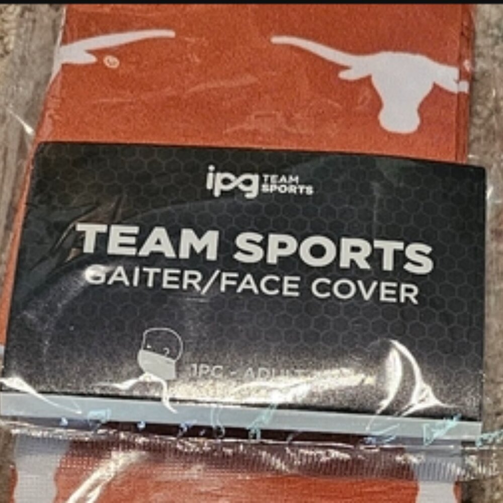 1 UT Sports Gaiter/Face Cover